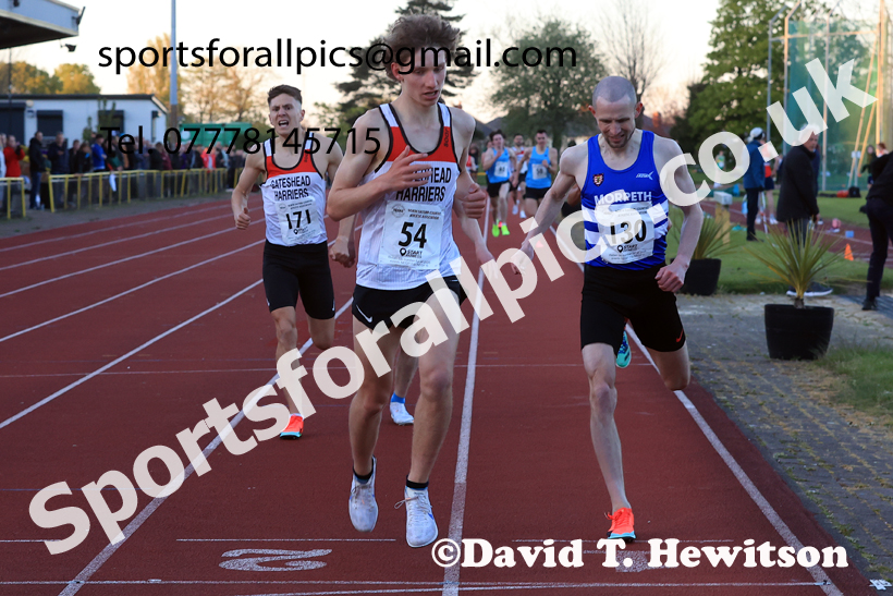 The 1500 metres, 2026 NEGP 1, Monkton Stadium. Photo: David T. Hewitson/Sports for All Pics